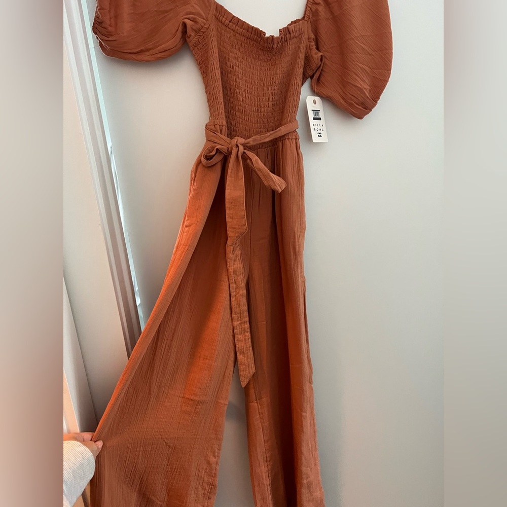 Billabong jumpsuit- tags on